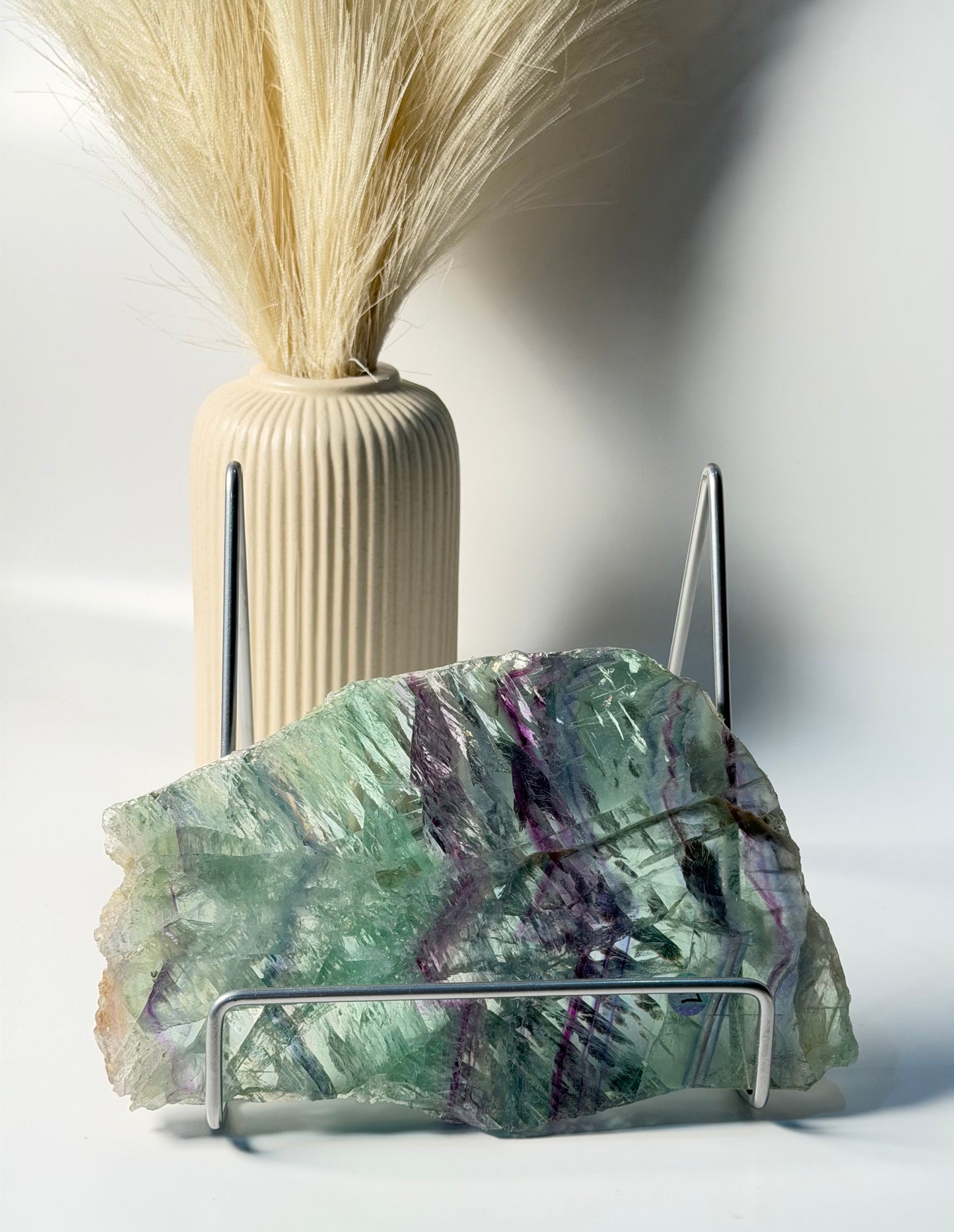 Multi Fluorite Clarity, Focus & Protection Slab with stand
