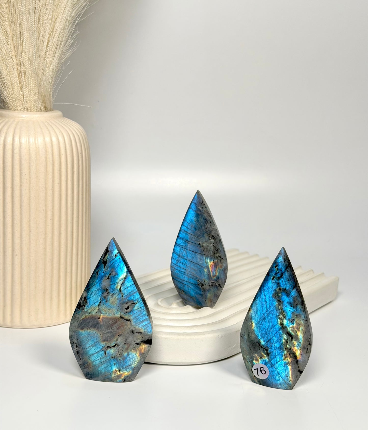 Protection & Transformation • Silk Labradorite flame from Madagascar