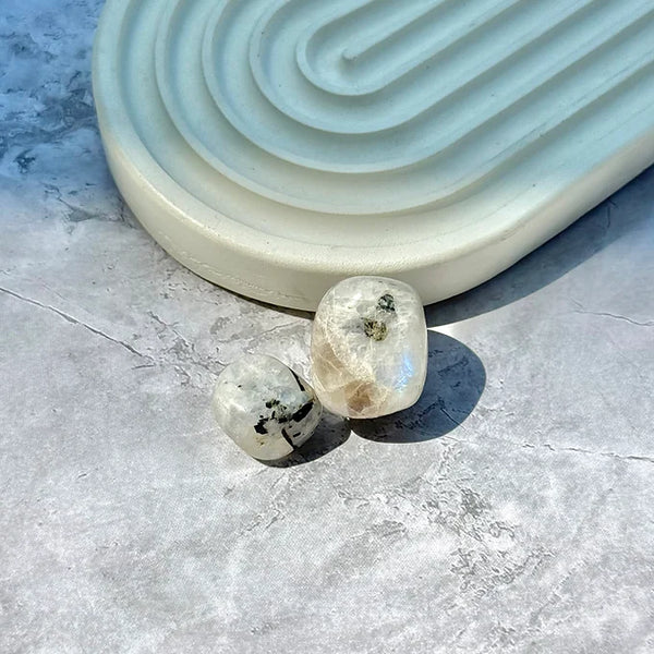 Moonstone tumble set